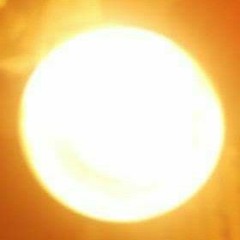 01 Decades Old Peaches