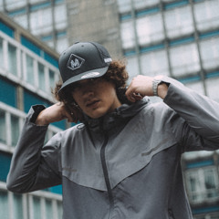 Shellingham Mazza L20 X Liverpool Street in The Rain