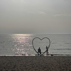 Rana Beach Set Unum 2025