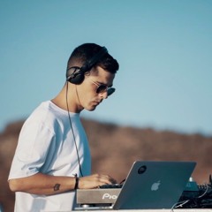VanLah Exclusive Luxury Resort DJs Mix