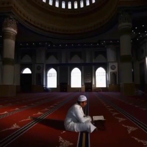 تلاوة تُسكِن القلب سورة المُلك | عبدالله الخلف