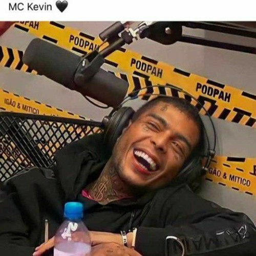 MC Kevin - É tchau pra quem ta falando demais (WebClipe) Dj Gui de Novo.mp3