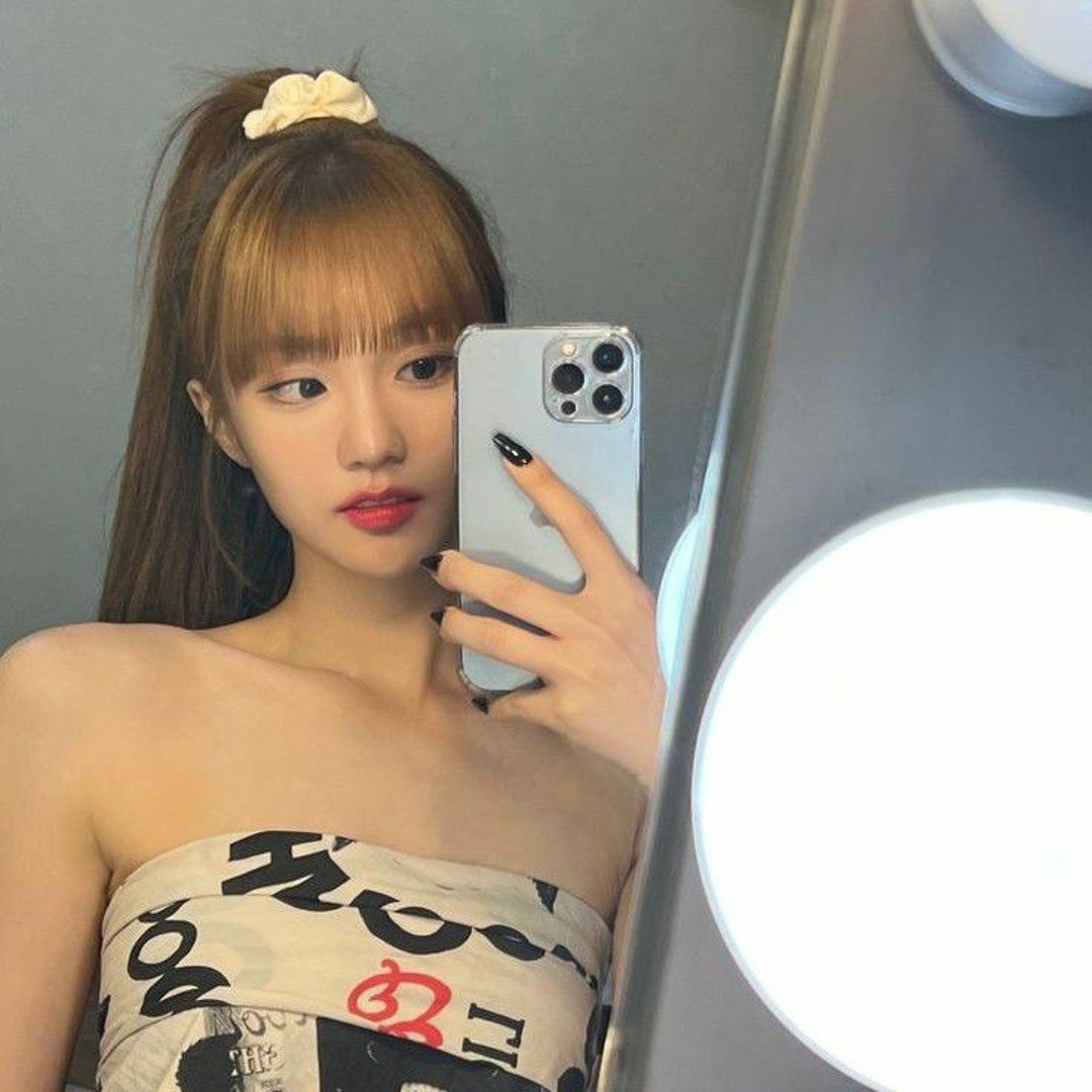 artworks-UeXr3WitBCYh4Z6x-