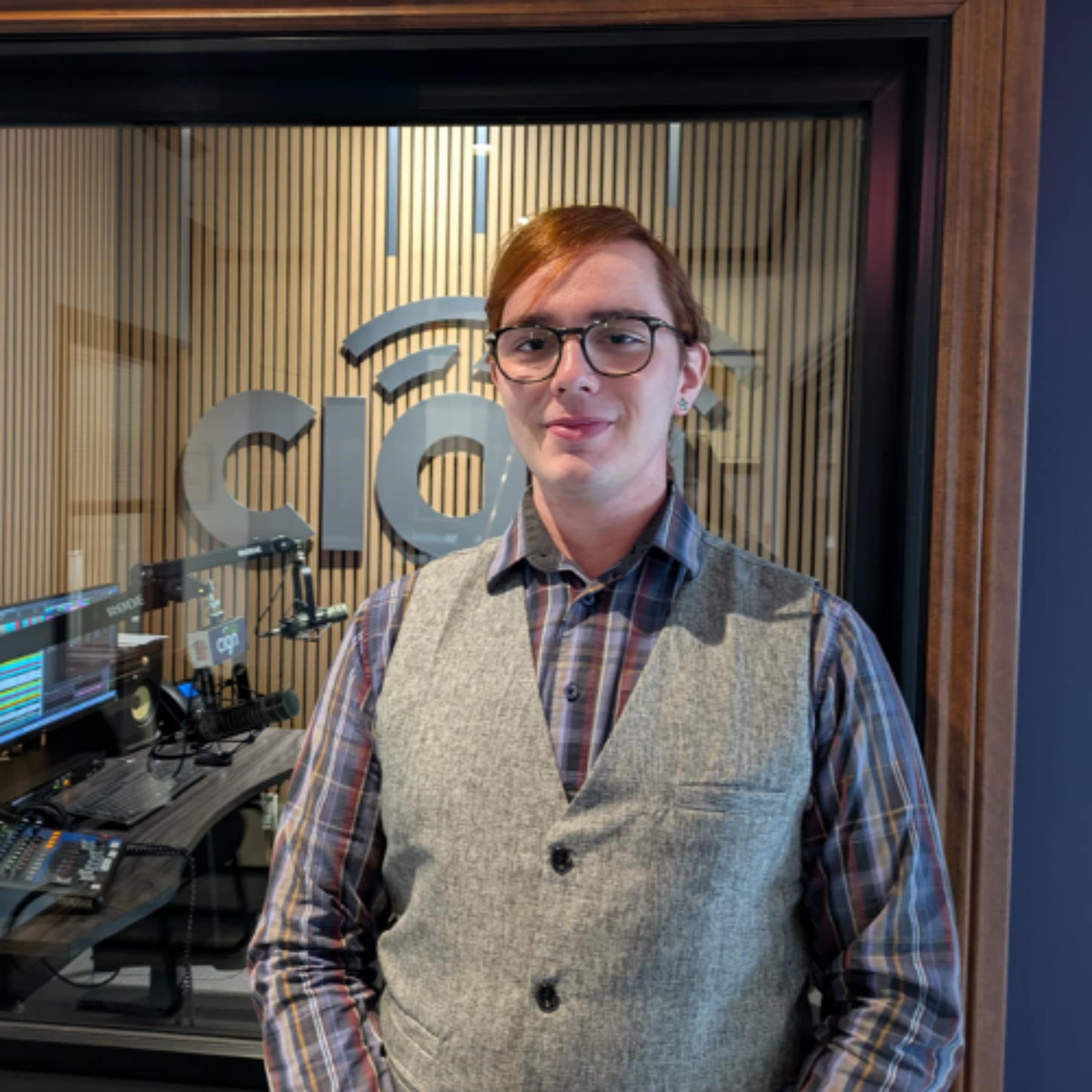 Élections municipales - Raphaël Vaillancourt candidat conseiller pour le Siège 5 - Coaticook episode artwork