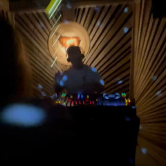 mimmo.mc @Bahnwärter Thiel | @kollektiv.flugmodus