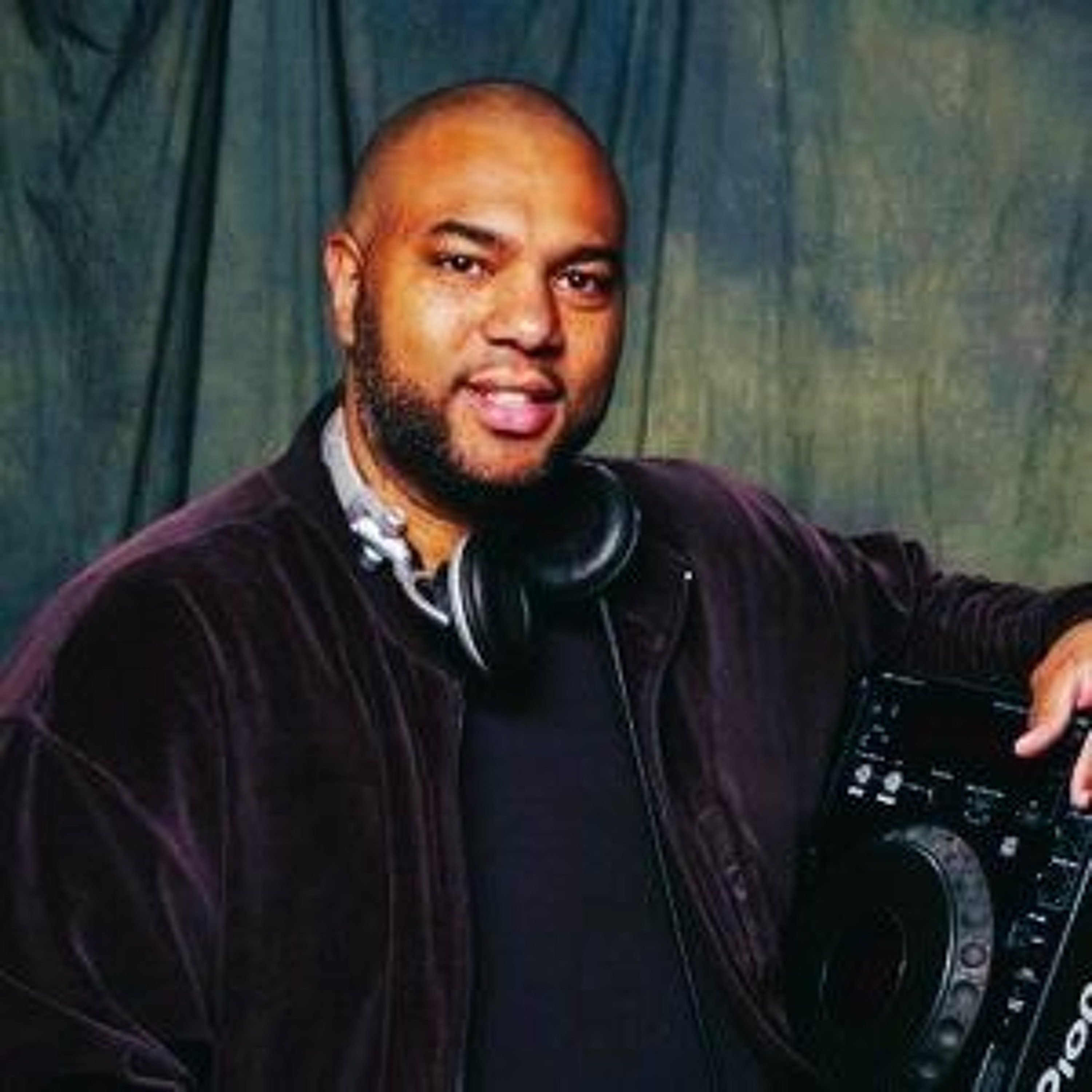 Mike 'HitMan' Wilson - Lunch Mix 102.7 FM WBMX, Chicago 1987' (Manny'z Tapez) episode artwork