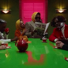 Creepin To The Back Door