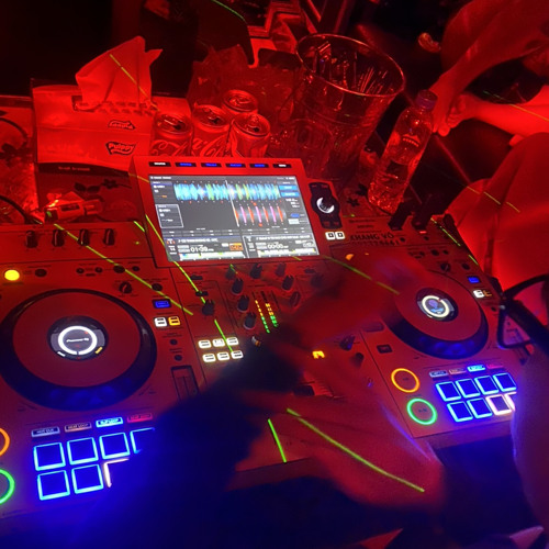 Copy of Related tracks: VIET MIX 2025 - Ngưng Là Né Vol 3 - Bé Lỏ IF Cu Lì .mp3