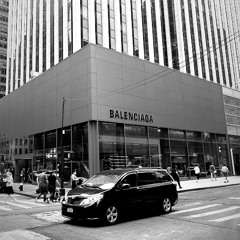 I DONT LIKE BALENCIAGA