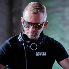 Roysat @ Xtra Hot FM Radio with Host Wayne DJC 'Beyond Control Techno Sessions'