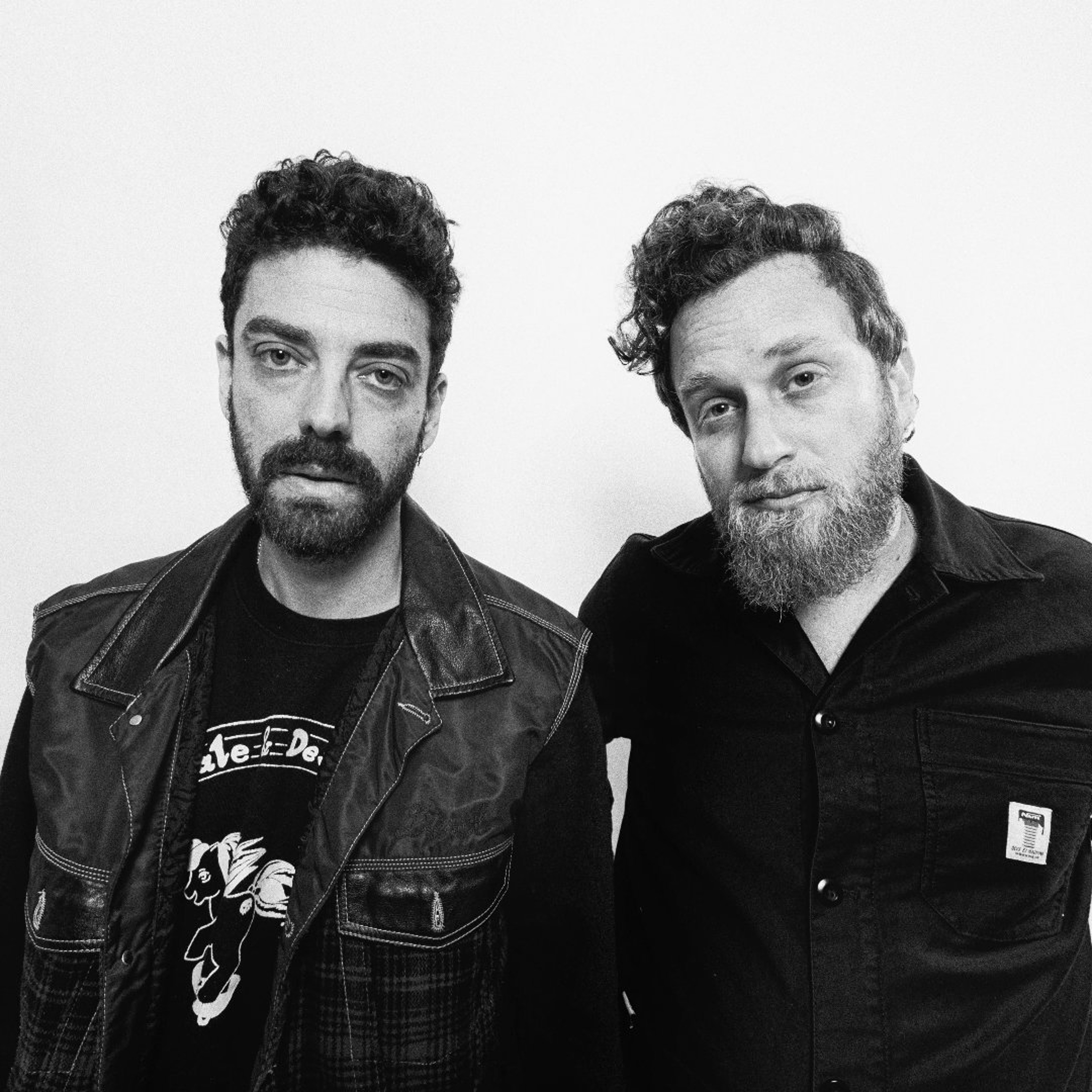 20/20 Vision – Full Circle 03 [with Red Axes] – Ralph Lawson episode artwork