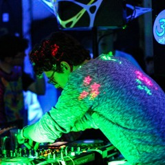 Peace n Love - Real Clubsound (Carnaval Minimix    Psy & HighTec)