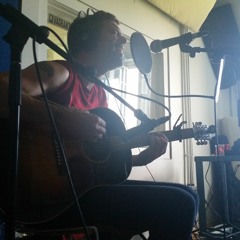 Hooked on Sonics - Session & Interview w/ Garrett Klahn