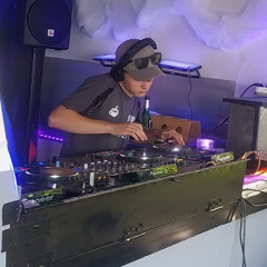 D-Fader feat. Mc Trasher, Mc Crazy J, Mc R Bee @Goofys Trailer Session T1M5