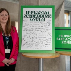 Gillian Mackay calls for MSPs to back buffer zones bill