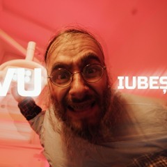 YOVU - Iubește-mă