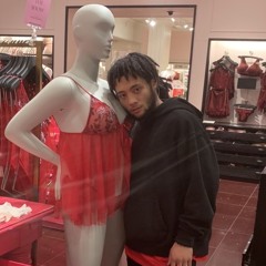 our pic is on my nightstand❤️ p. roxa