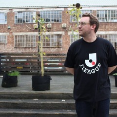 The One Glove Breakfast Show w/ Macca 151125