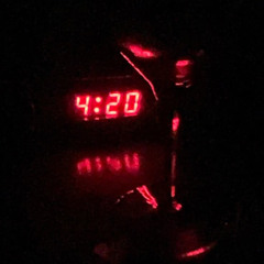 qUAtr3 h 20 - 𝐑³