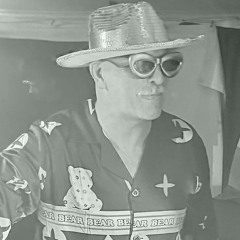 International Sounds 33 – Dicky Trisco