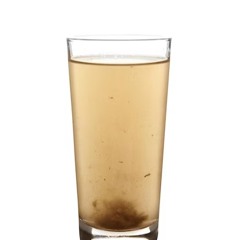 Ein Glas mit Essig