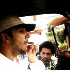 ╭☞( ͡ ͡° ͜ ʖ ͡ ͡°) ╭☞ ~lirico professionista~