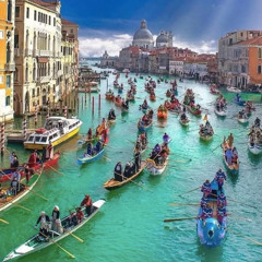 Heavy Traffic in Venice