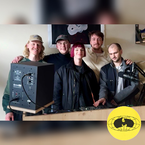 Moafunk Takeover: Estella Boersma's Trip Through Outer Space