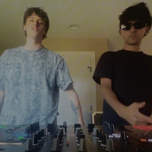 MY BACK ACHING (Ft. Freezie)