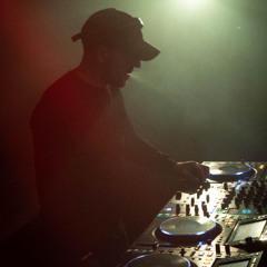 Uncle Dugs with Phil Hartnoll (Orbital) - 25 April 2025