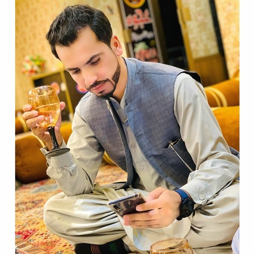 Faiz Karezi   Lab Lab e Darya Farsi song .mp3