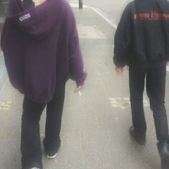 كل همومي وقهر قلبي من وراه