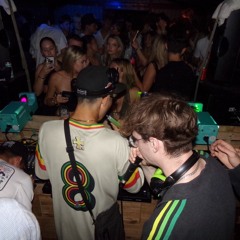 DJ AWESOMESAUCE - AS SEEN AT FREDREST