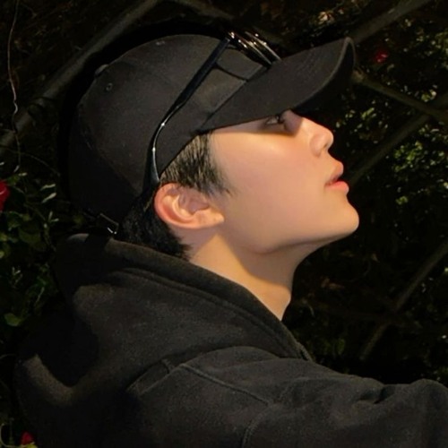 'Wrapped Around Your Finger' - PARK GUNWOOK ZEROBASEONE (제로베이스원)