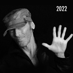 2022
