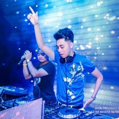 Hạnh phúc đó em không có (Thái Hoàng)