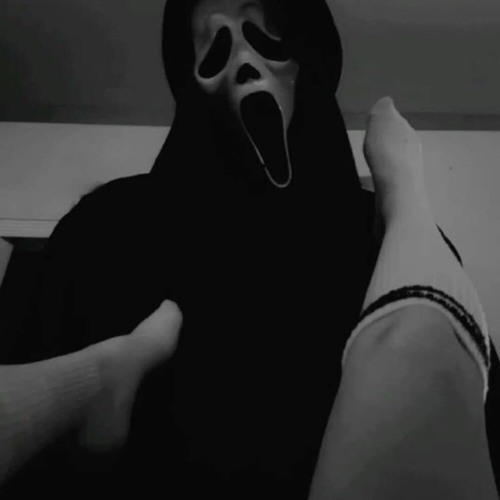 DEVOUR (prod. lxrdgiven)