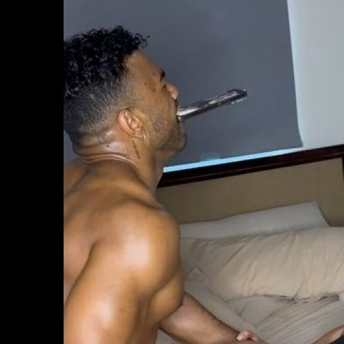 sigma boy (@scalevillain)