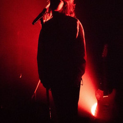 i wanna be your girlfriend _girl in red!!!!!