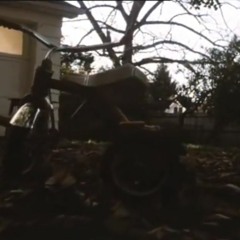 Unused trailer track 01