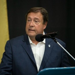 Alberto Weretilneck - Egresaron 63 nuevos policías de la Escuela de Cadetes de Viedma