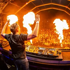 Ben Gold Feat. Zoe Low - ID (ASOT 1038)