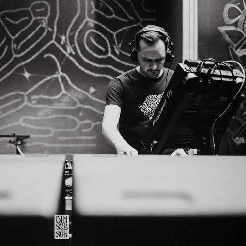 Vibe Podcast 023 w/ Tiberiu