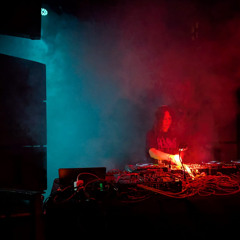 Monibi at Fuchs2 Prague for YUKU