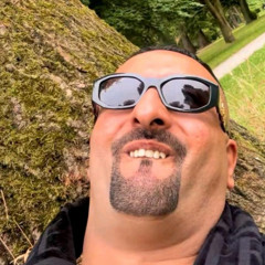 Nullkommaneun x Underneath the tree SSIO / Kelly Clarkson Mashup