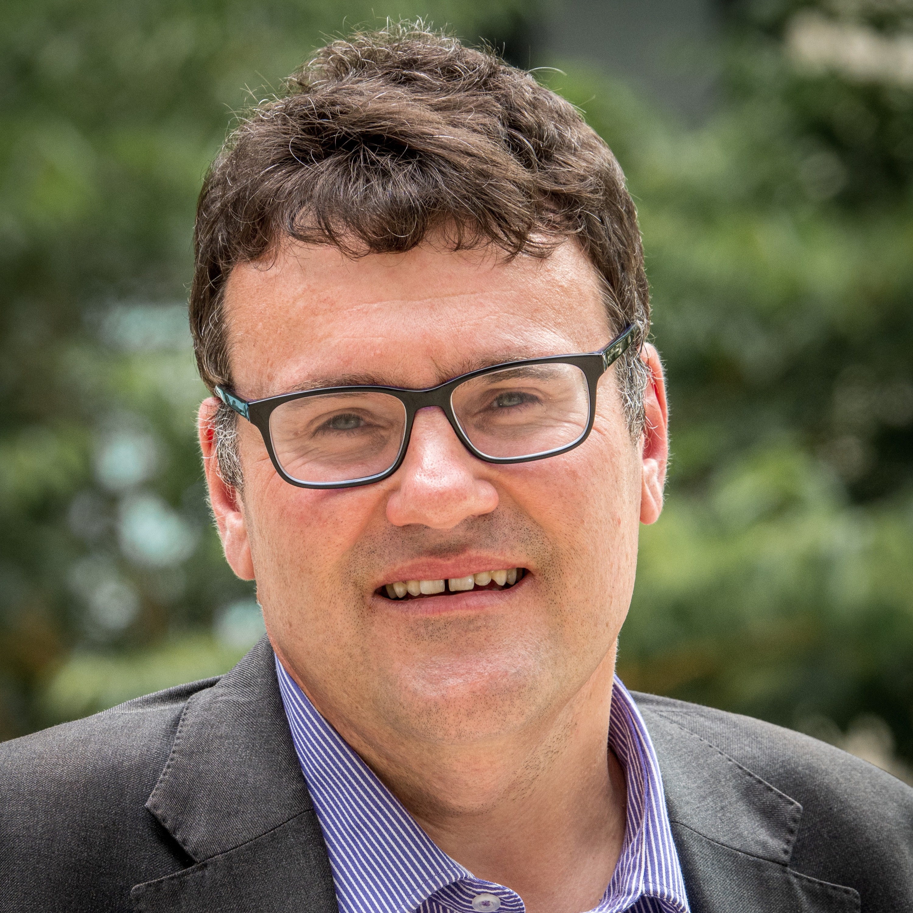 Frank Bongiorno on the first full political history of Australia 'Dreamers and Schemers' episode artwork