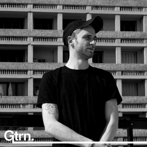 Techno Podcast 002 - Kick in your bass (150 bpm)