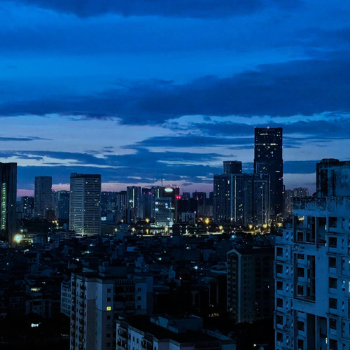 nước mắt cứ rơi chạm sàn nhà