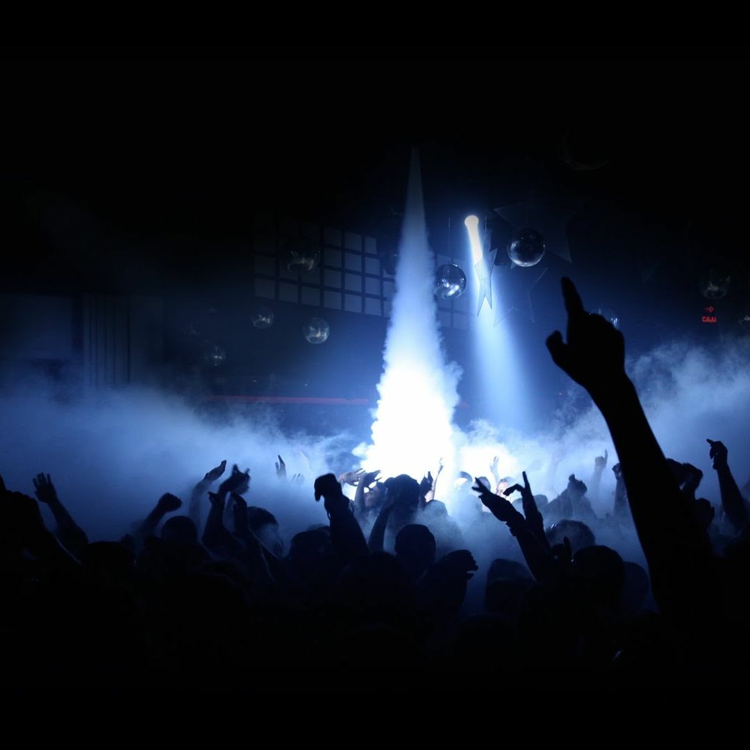Stream rave on listen to end of year countdown classic mixes playlist