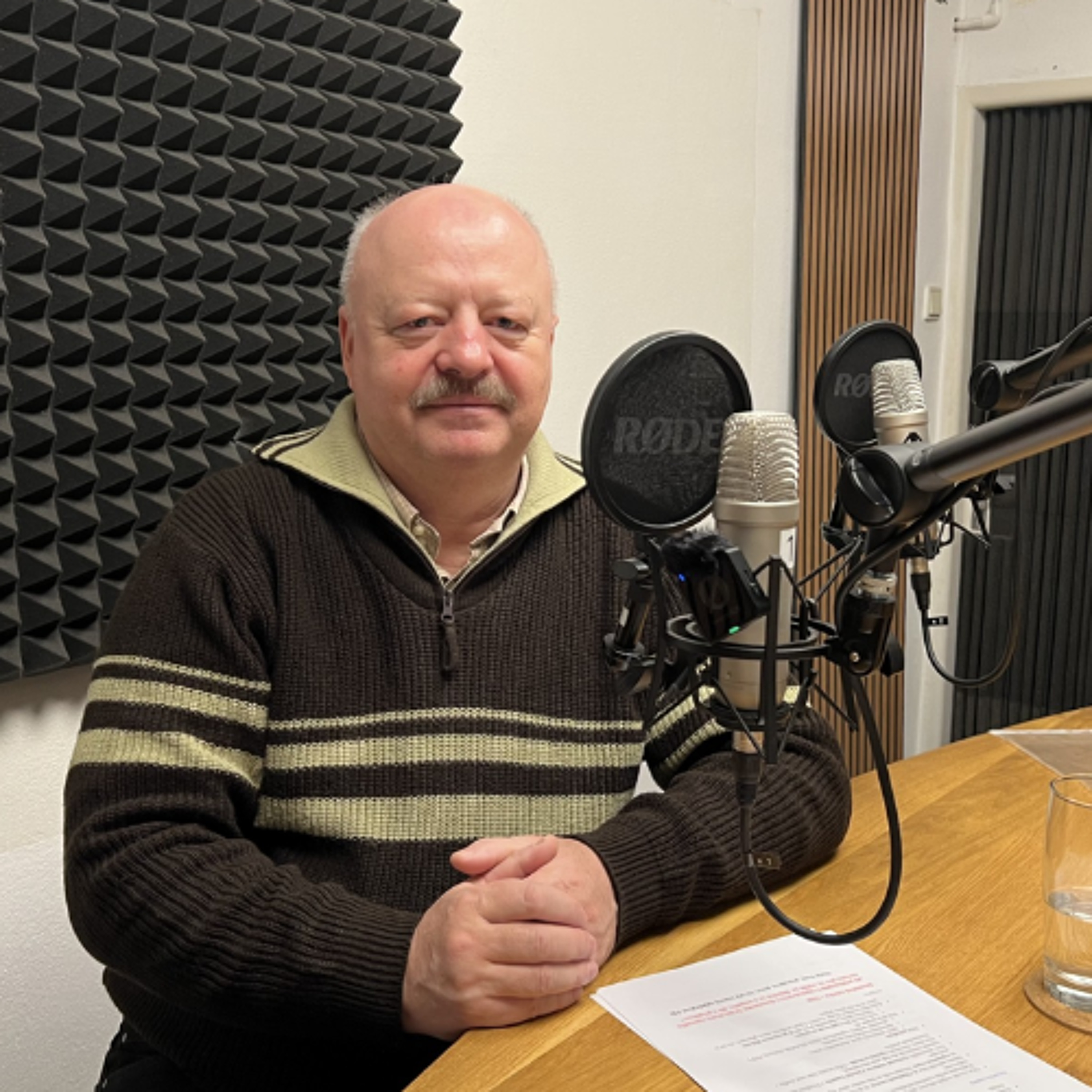 Bezpečnostný radar generála Pavla Macka: Prokuratúra zastavila stíhanie za vojenskú pomoc Ukrajine